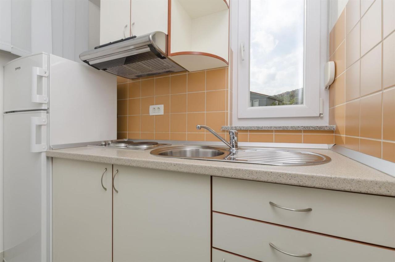 Apartments Marija Duće Extérieur photo