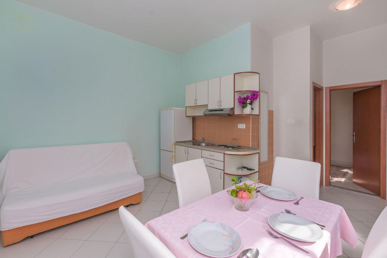 Apartments Marija Duće Extérieur photo