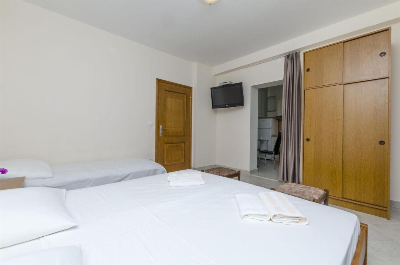 Apartments Marija Duće Extérieur photo